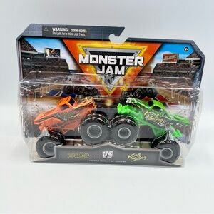 Monster Jam Bog Hog vs King Sling 2-Pack 1/64 Spin Master Trucks – New